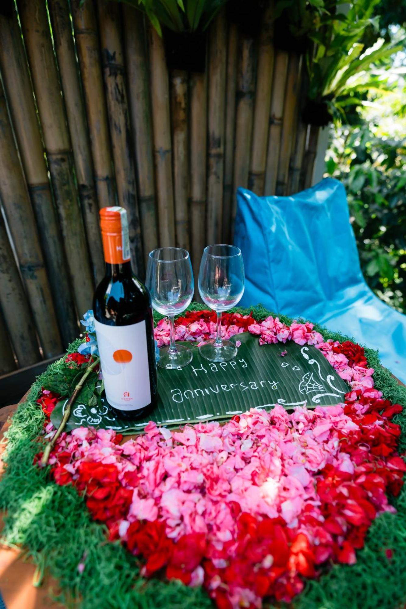 Ngesil Private Joglo & Pool Hotell Ubud Exteriör bild